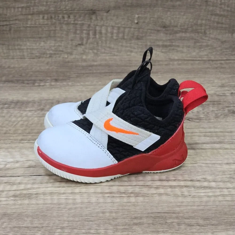 Nike LeBron Soldier XII 12 Toddler's Sz 5C White Black Red Sneakers (AH1690-181)